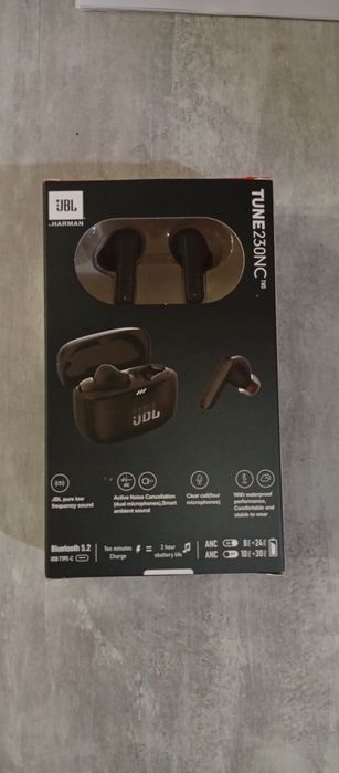 Навушники Bluetooth JBL 230.
