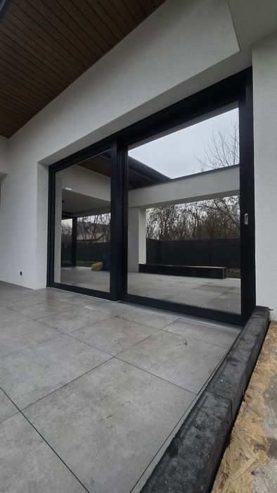 Lusto weneckie, folia na okna