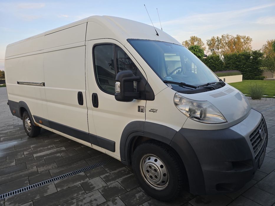 Wynajem busa dostawczego Fiat Ducato Maxi
