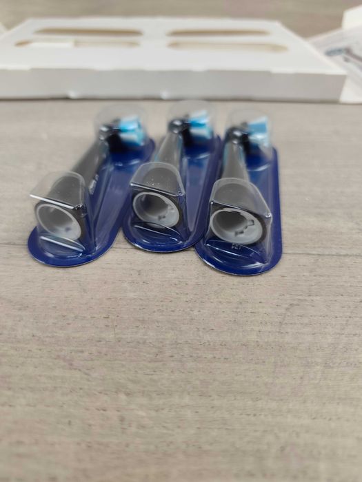 Oral-B iO Ultimate Clean Końcówka wymienna czarna 3 sztuki