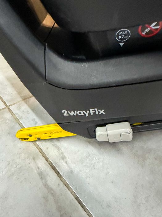 Bebeconfort 2way Pearl + base 2way Fix