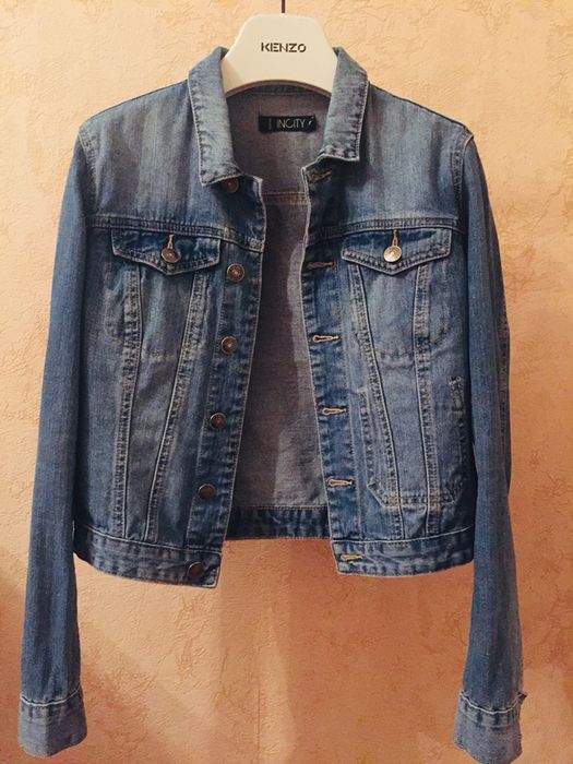 Джинсовая куртка