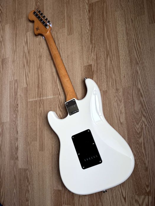 Новий Squier Classic Vibe Stratocaster '60s Olympic White, Індонезія