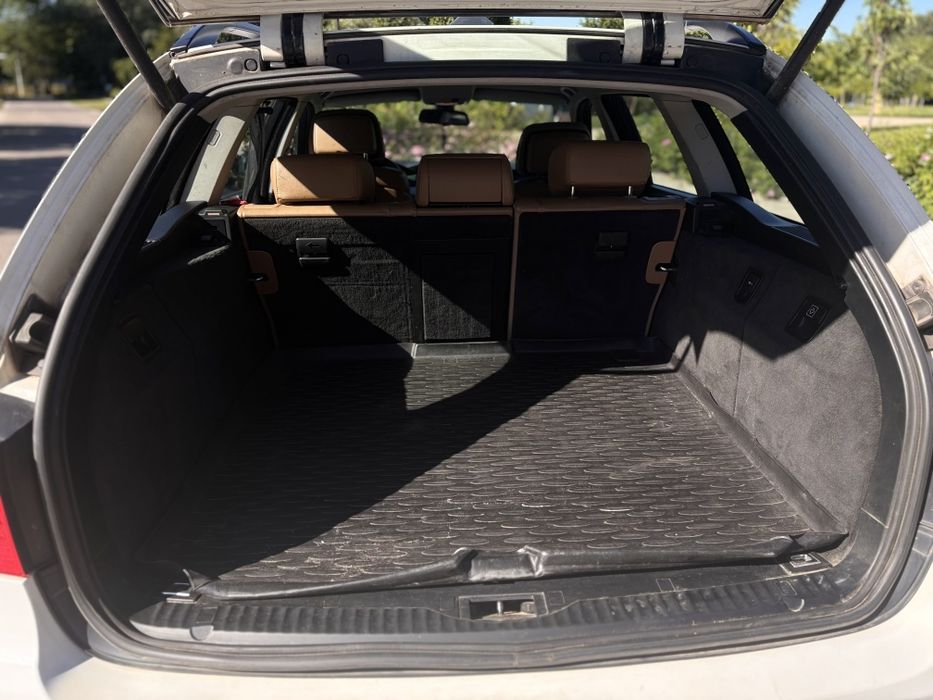 Bmw E61 520dA 2009 r