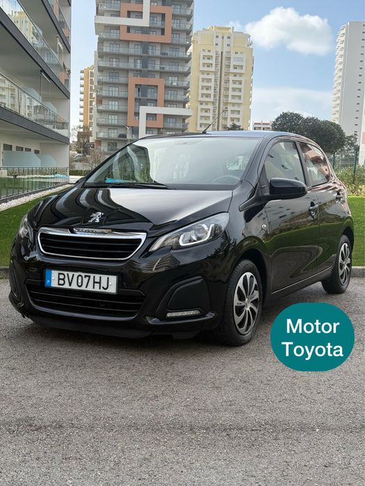 108 Ano 2015 • Ecran • Camera • Motor Toyota • 68 cv • Sem Riscos