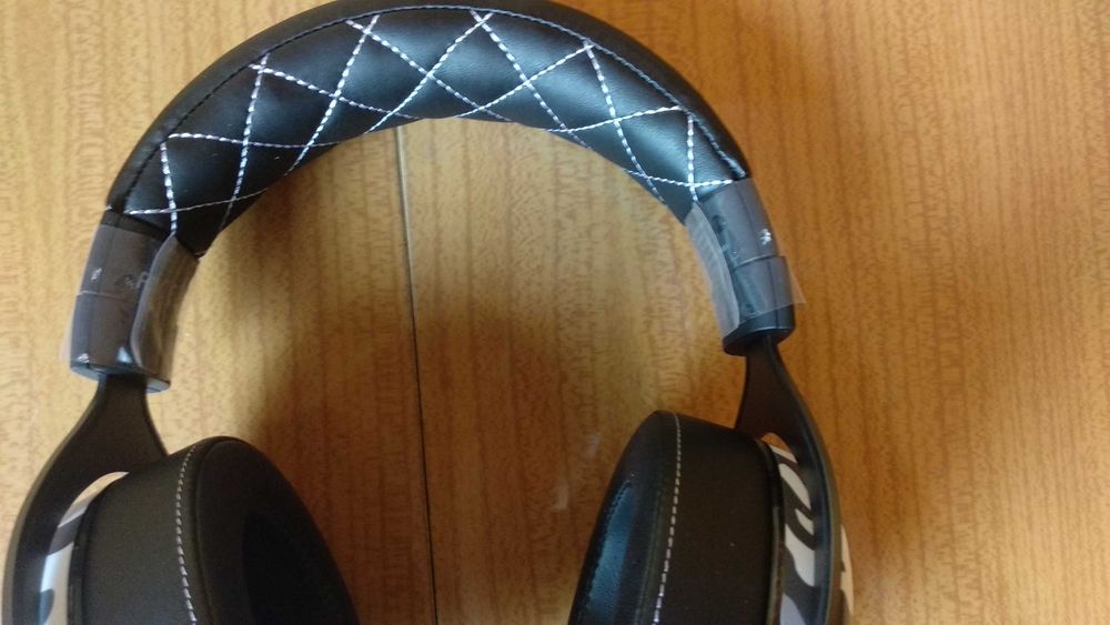 Corsair HS60 Haptic