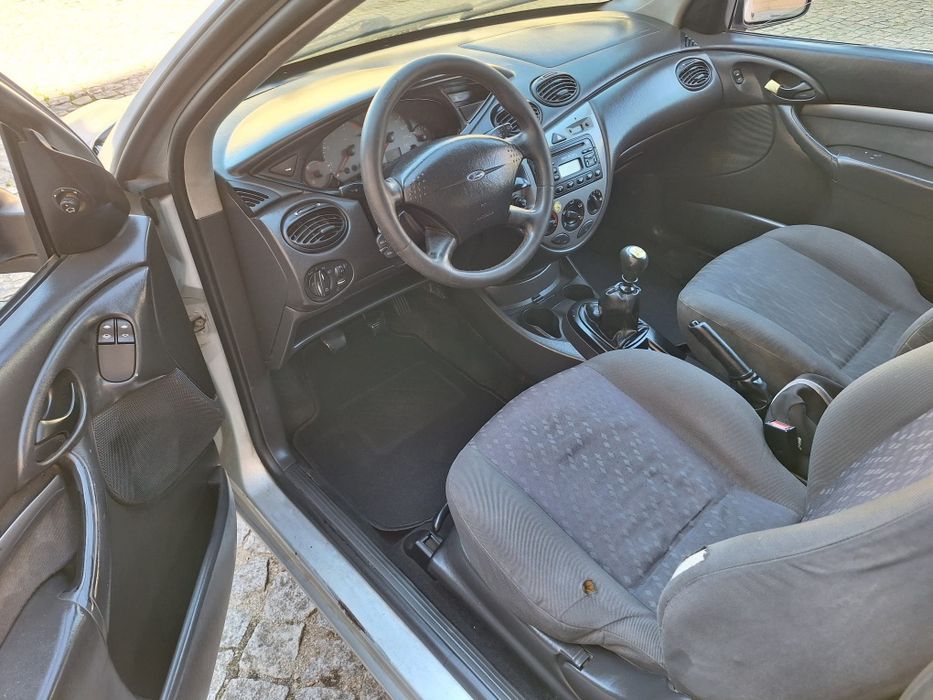 Ford Focus 1.8tddi van