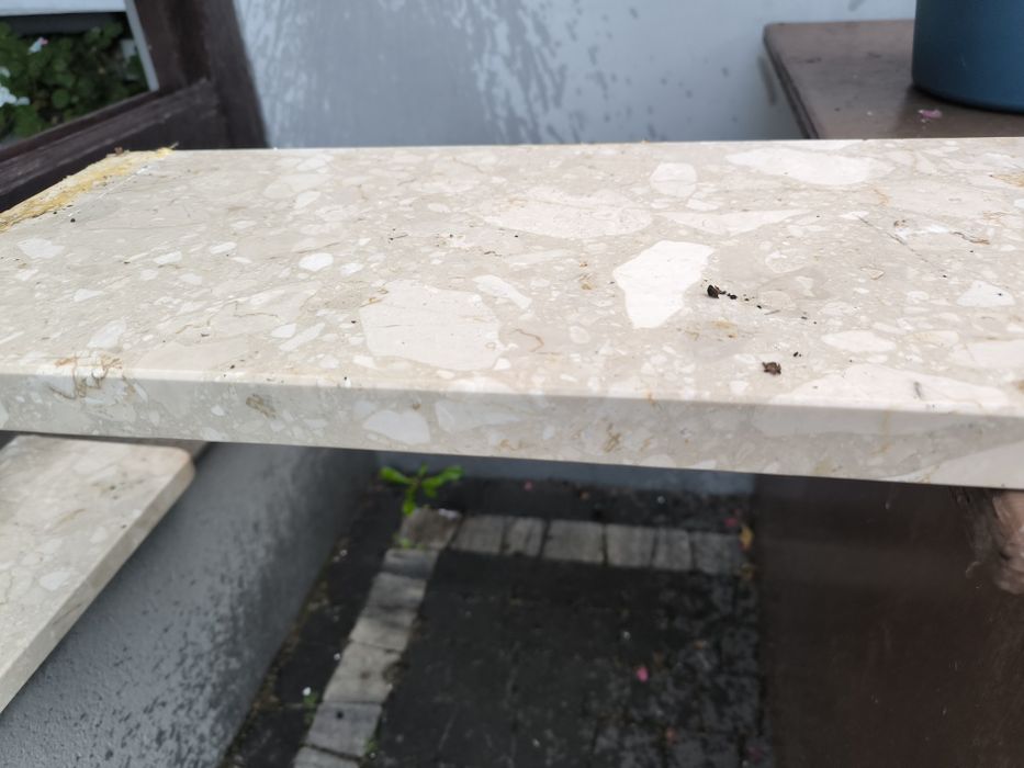 Parapet wewnętrzny konglomerat z demontażu 156/24/3,oraz 92/22/3