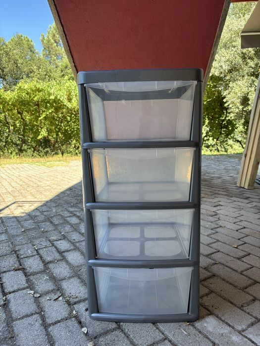 2 Gaveteiros de Plástico – 82 × 36,5 cm