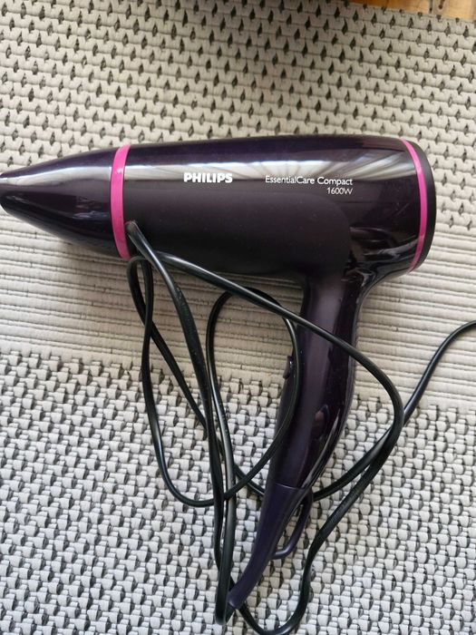 Продам фен Philips
