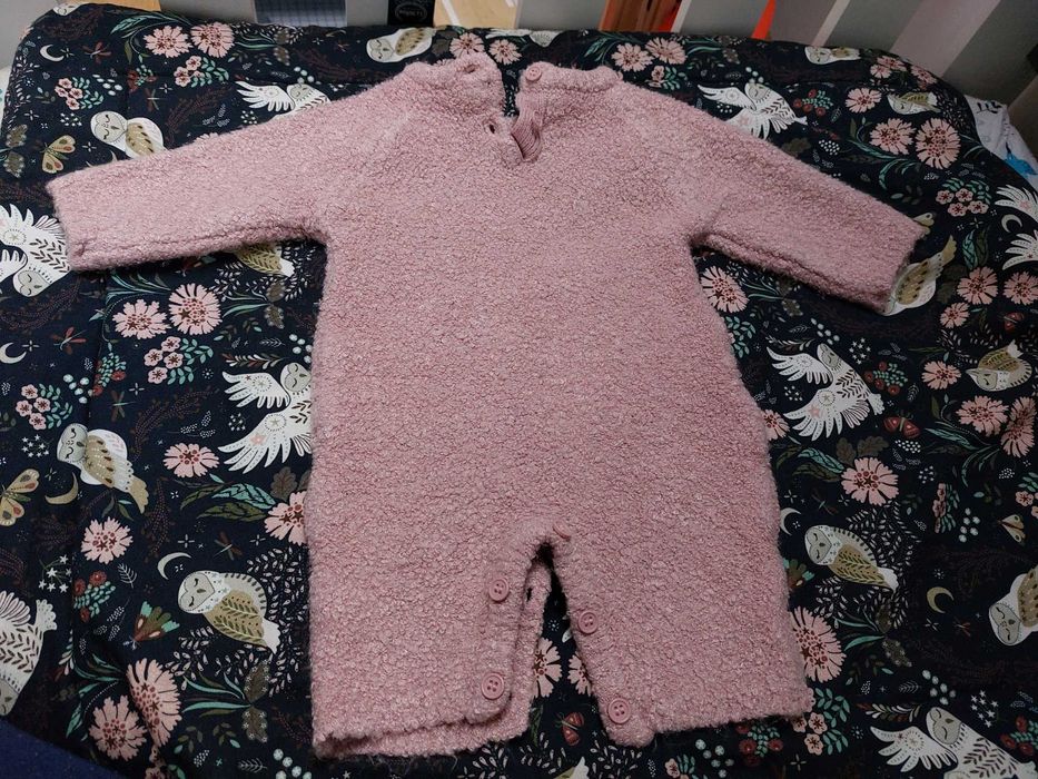 Pajacyk sweterkowy-kombinezon George 50-56