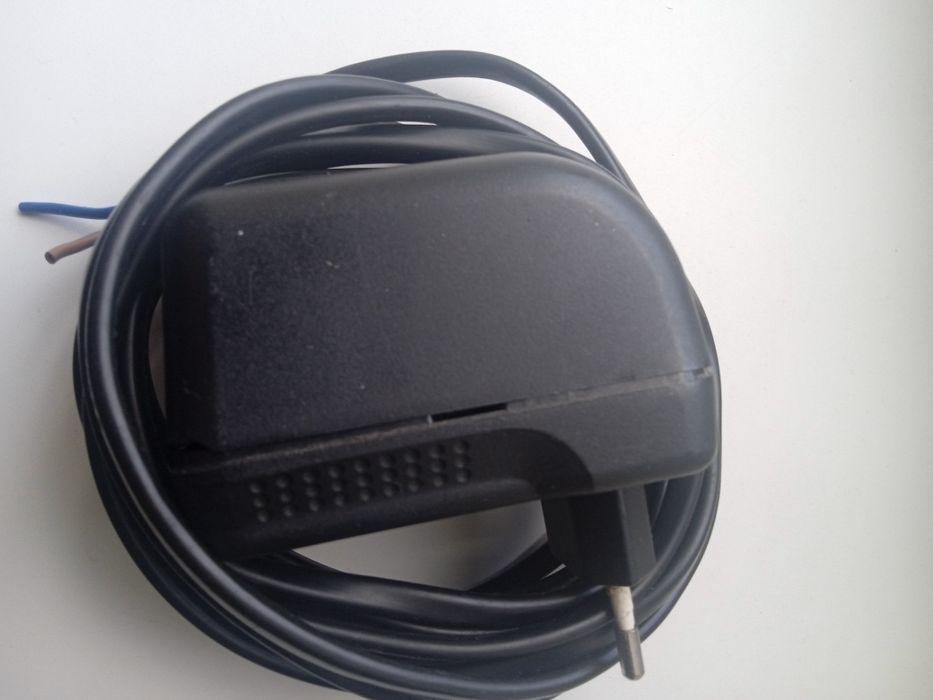 Адаптер устройство для включение переменного тока снижения  1990- годо