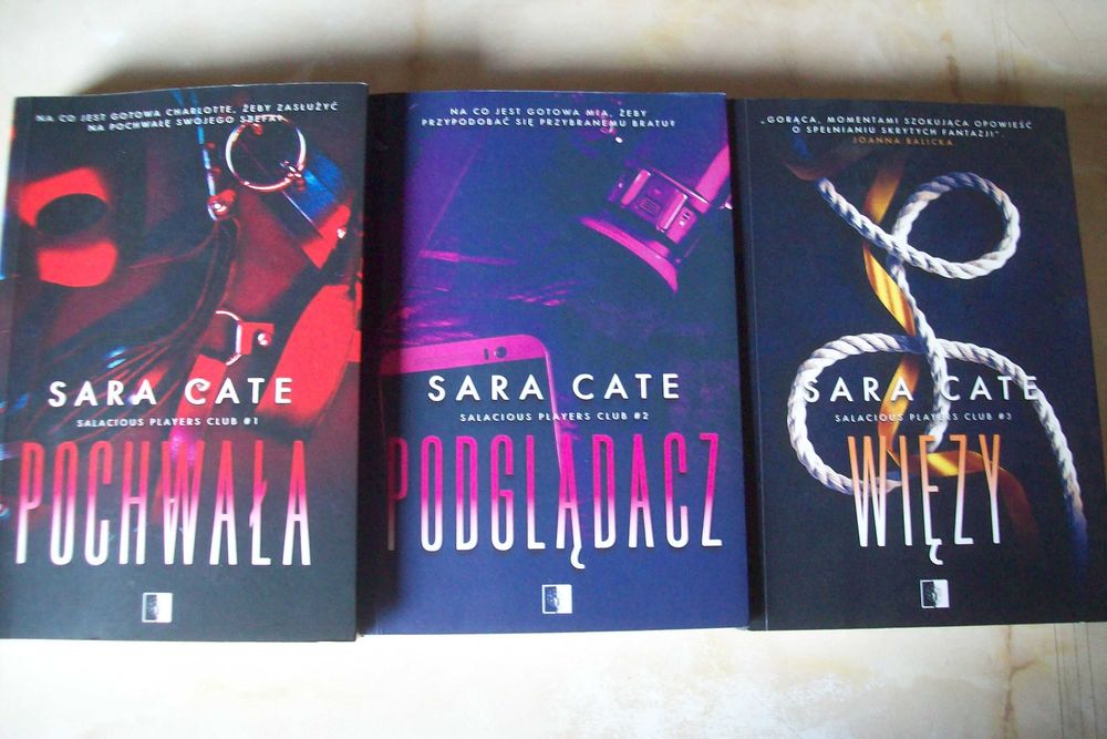 Pochwała + Podglądacz + Więzy Salacious Players Sara Cate zestaw 3x