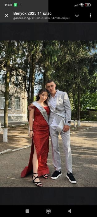 випускне плаття червоне