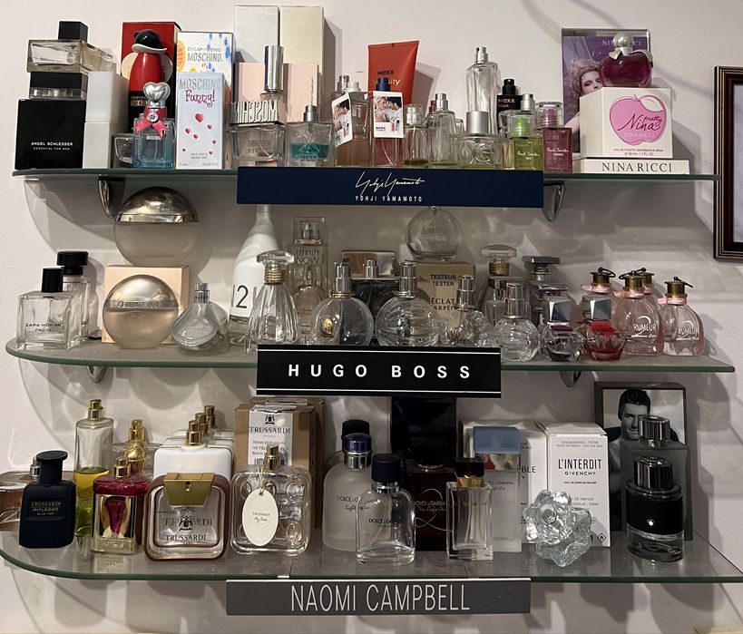 Продам пустые флаконы из под парфюма.