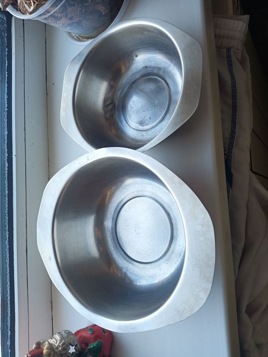 Миски нержавейка.