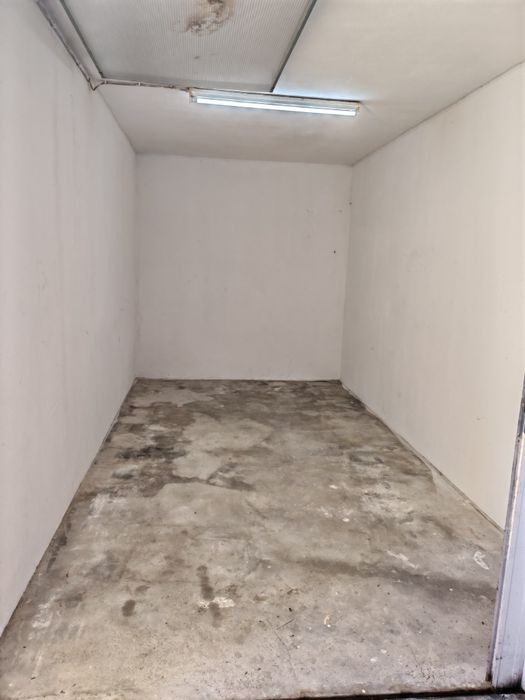 Alugo garagem individual Box