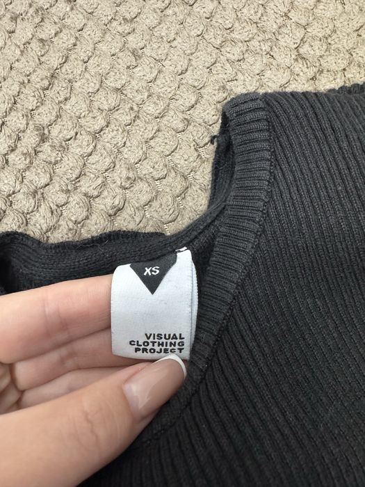 Вкорочена кофтинка в рубчик