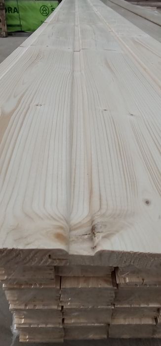 Deska elewacyjna boazeria podbitka 14x121 Szwedzka świerk