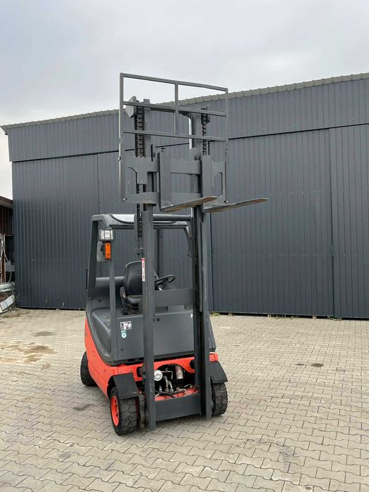 Wózek widłowy LINDE 1.6T Diesel