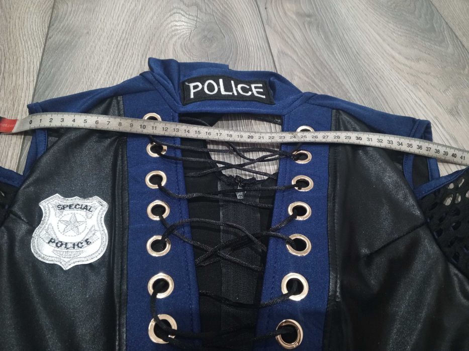 seksowny strój policjantki, sexi body na randkę