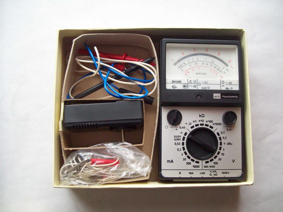 Прибор электроизмерительный комбинированный, тестер 
типа ЭК 4203