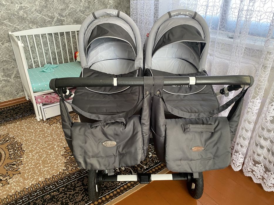 Коляска для двійні 2 в 1