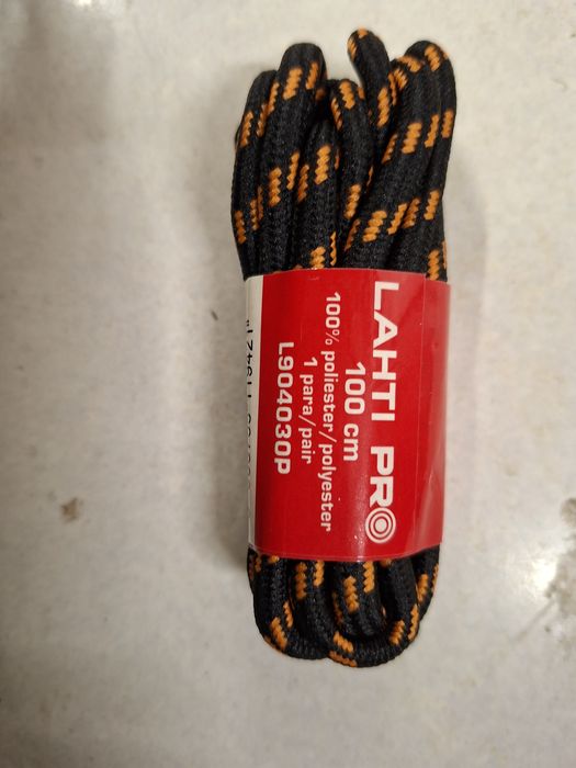 Snórowadła do butów.