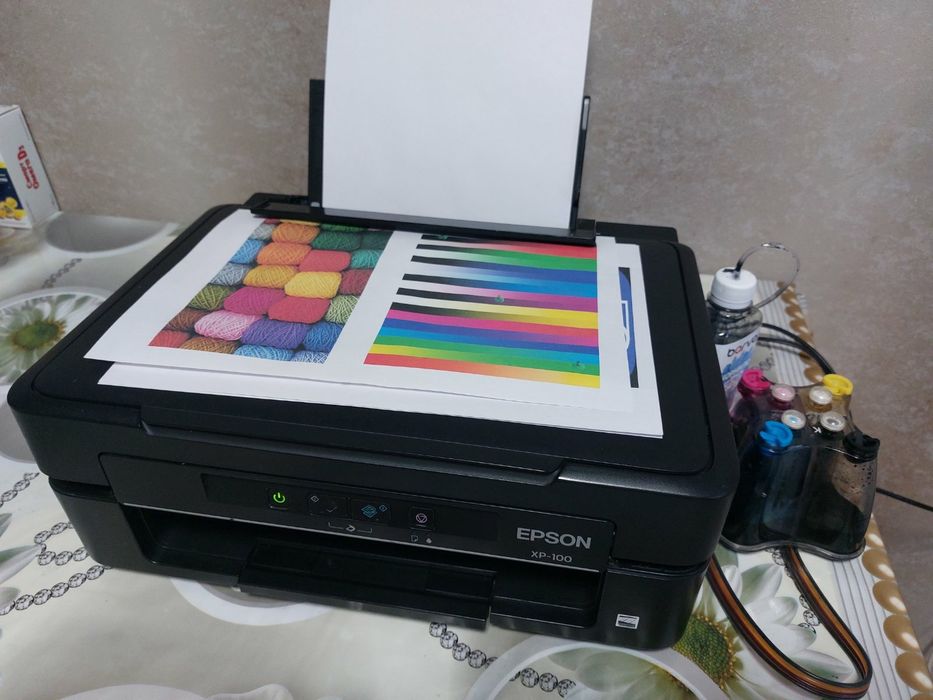 БФП Epson XP-100 Принтер, сканер, ксерокс