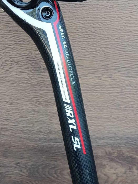 Rower szosowy carbonowy*Ultegra 11*Cosmic* r. 56 (L)
