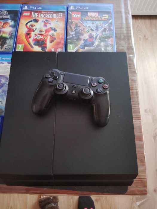 Gra ps4 playstation slim