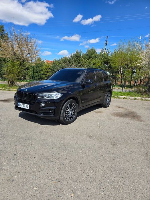 Весільний кортеж Авто преміум класу Прокат погодинно Авто на свята з водієм м. Хмельницький оренда