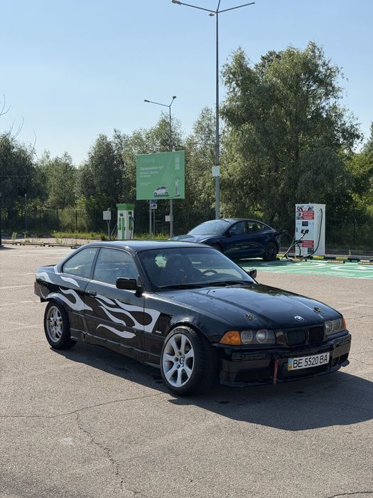 BMW E36 Coupe 2.8