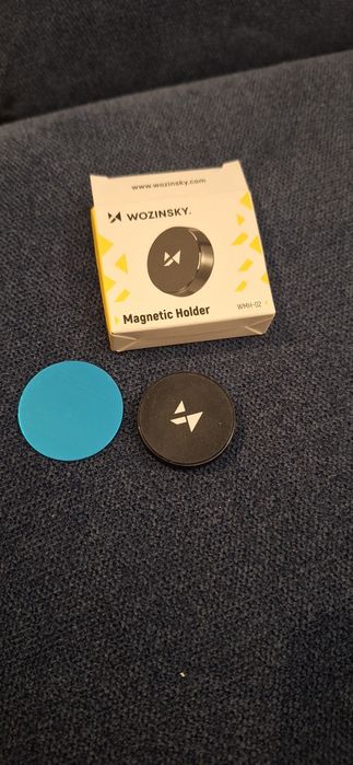 Magnetyczny uchwyt na telefon Nowy