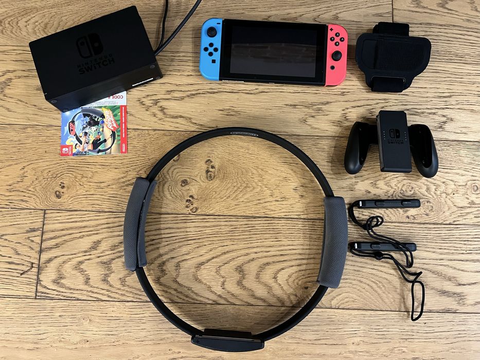 Nintendo Switch + Ring Fit Adventure + 2 gry – gotowy zestaw!