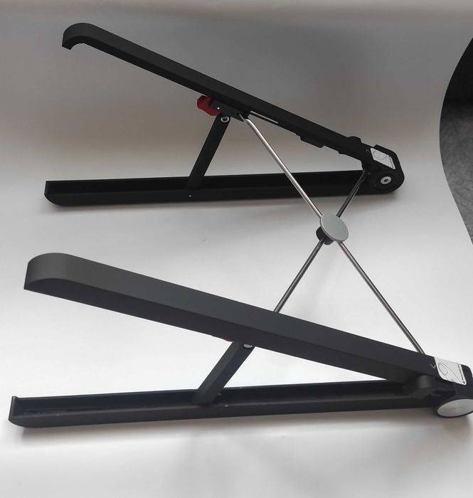 Podstawka pod laptopa Tate Guard od 10 do 17,3 cala Czarna