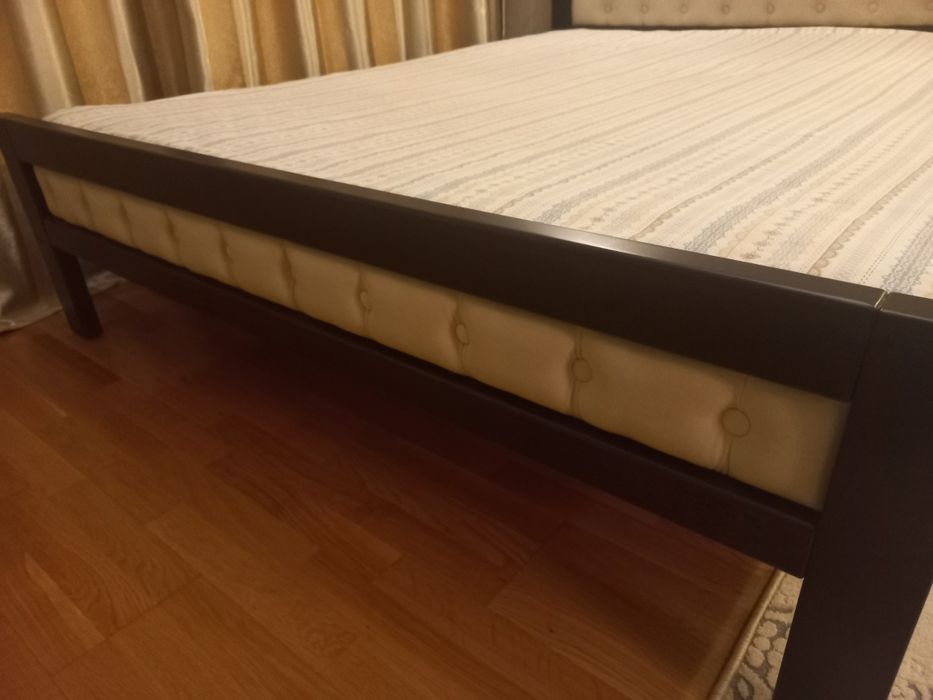 Ліжко букове 1.6×2м без матраса