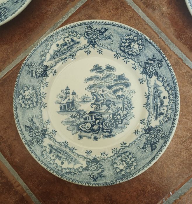 Pratos antigos 5unidades