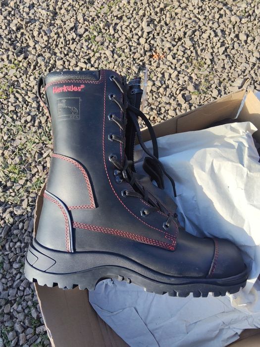 Sprzedam buty strażackie