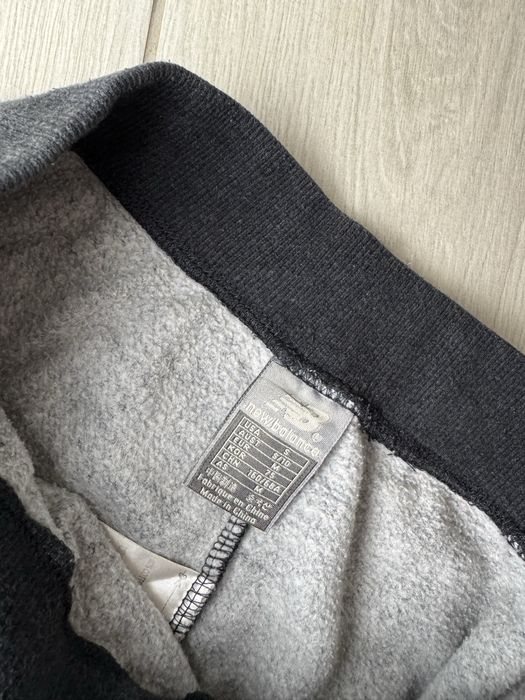 Класичні спортивні штани New Balance