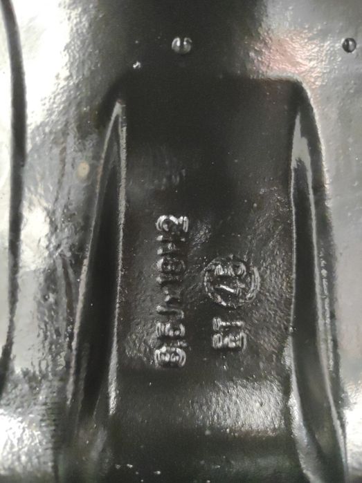 379 Felgi aluminiowe BMW R 18 5x120 Bardzo Ładne Czarne