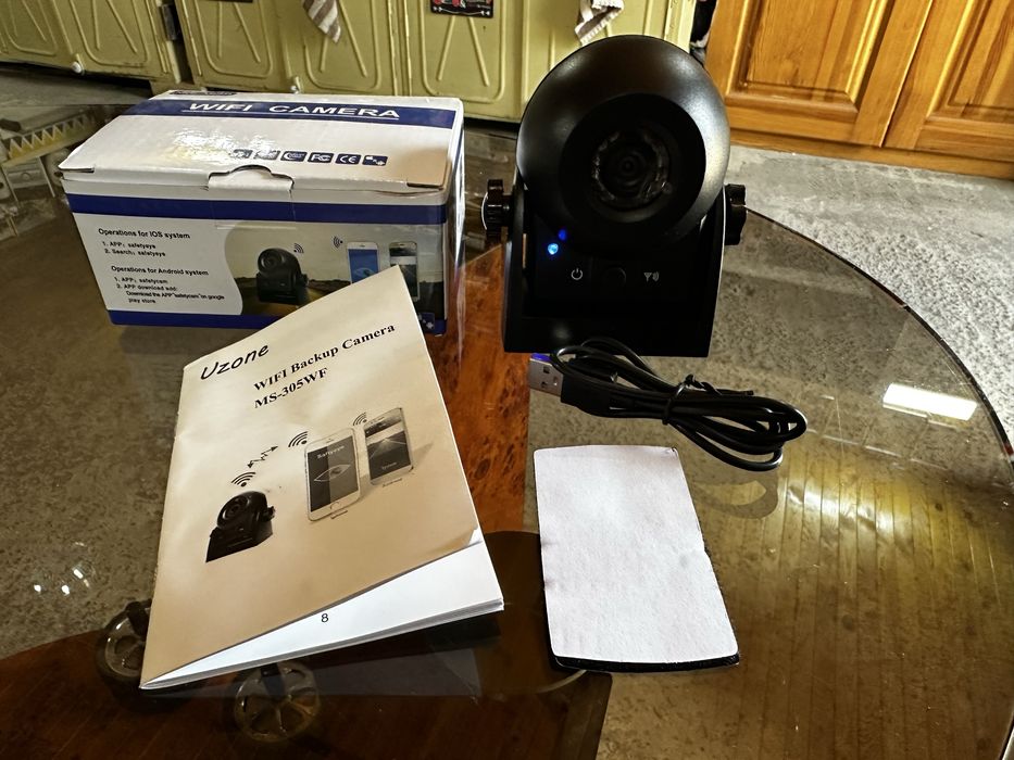 для автомобілів Бездротова камера заднього виду UZONE MS-305WF