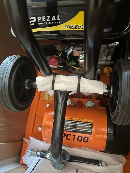 Zagęszczarka 100 kg PEZAL PC100 PG200 elastomer + kółka - NOWA