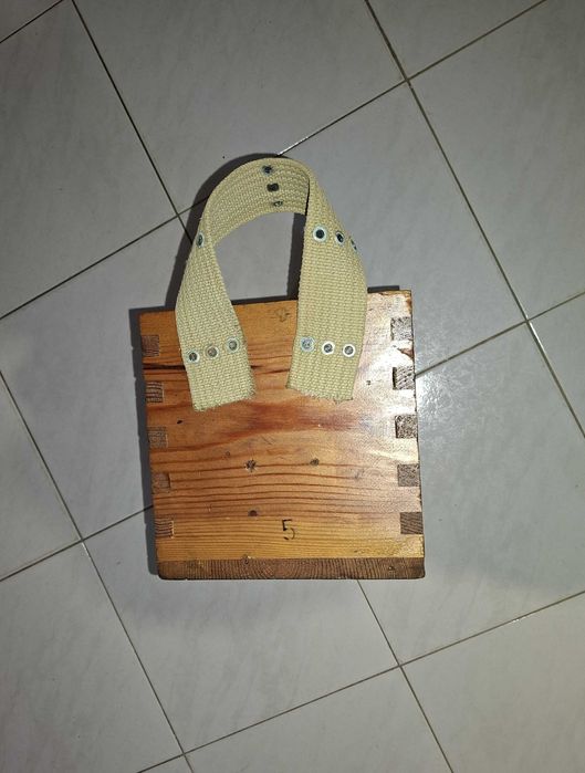 Caixa de munições militares de 9mm, VAZIA, decorativa - 1980