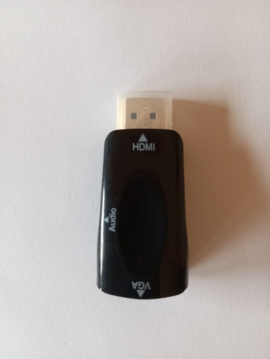 Adaptador HDMI/VGA novo
