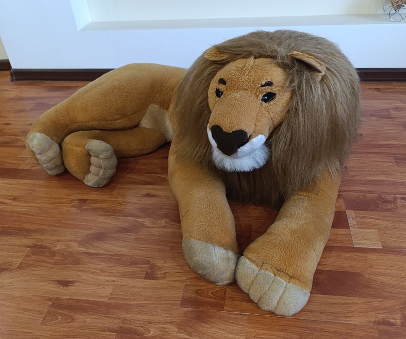 Большая мягкая игрушка, лев
