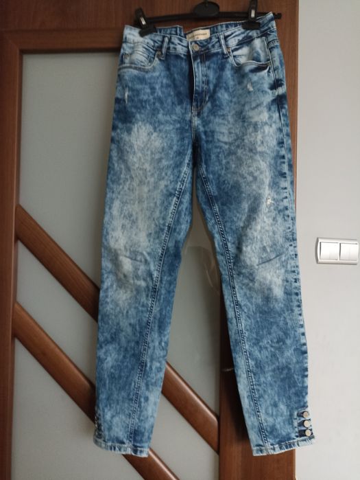 Spodnie Reserved r. 40