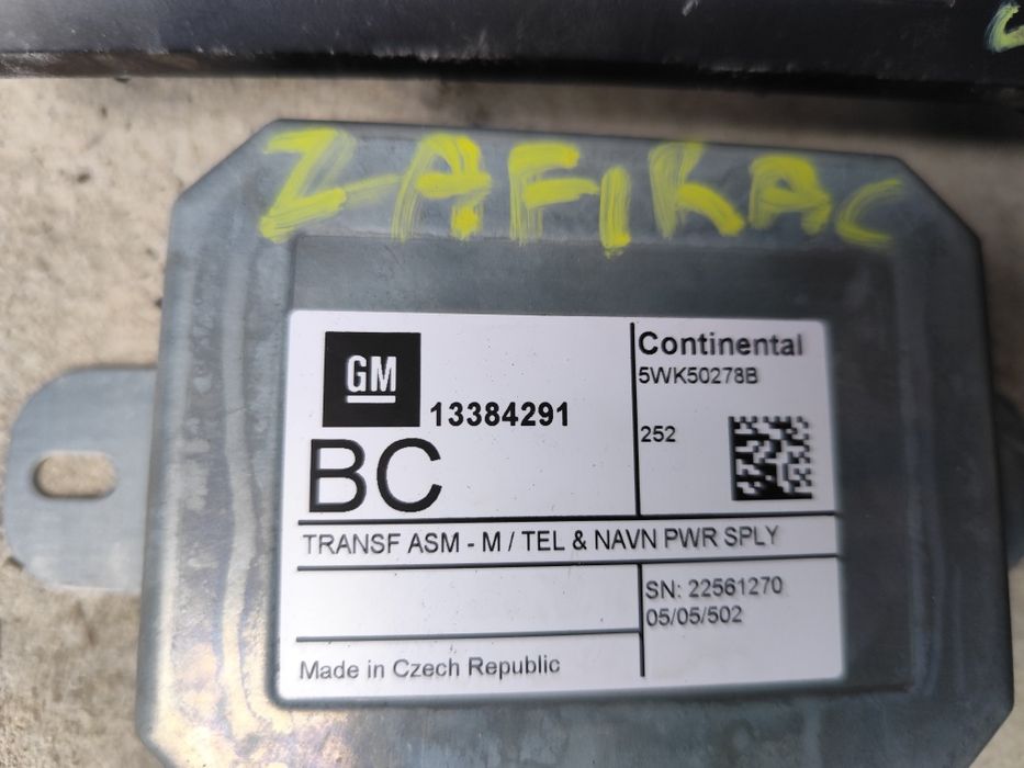 Moduł komfortu radia nawiewu haka skrzynka bezpieczników opel