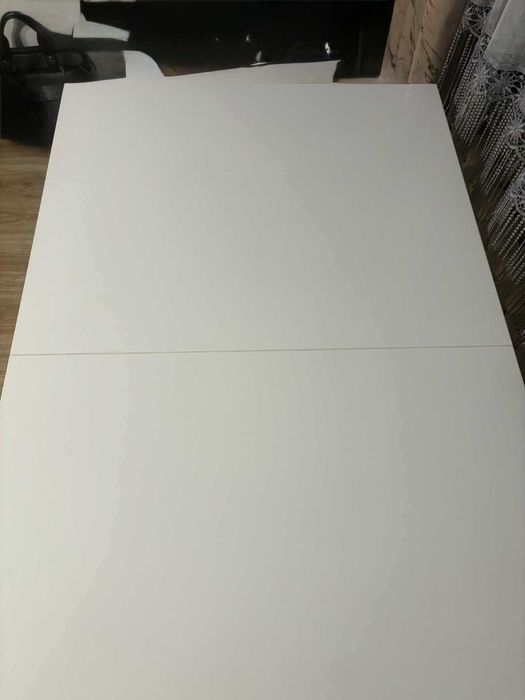 Sprzedam Bialy stół