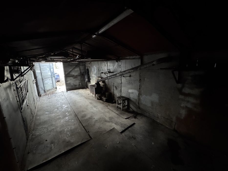 ГАРАЖ на 2 авто 3*8м Світло Буржуйка АНТ/Садочок #4 Можна в оренду